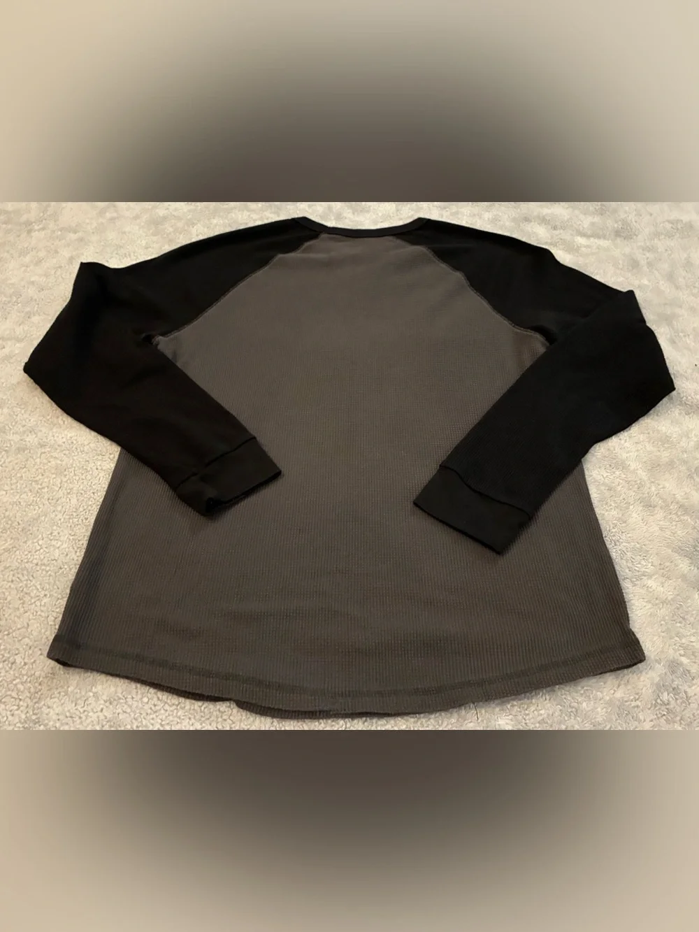Boys Youth Bundle of Two Long-Sleeve Shirts- Black/Gray & Light Blue Size XXL 18
